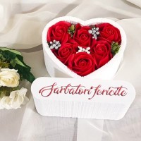 124.Inimioara Sarbatori Fericite (Rosu) * ARANJAMENTE Trandafiri de Sapun
