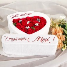 261.Inima * Va iubim - Dragii nostri Mosi (Rosu) * ARANJAMENTE Trandafiri de Sapun